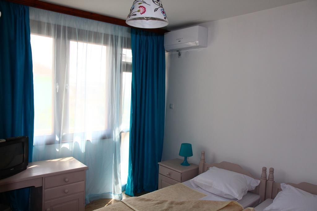 Villa Elmar Китен Номер фото